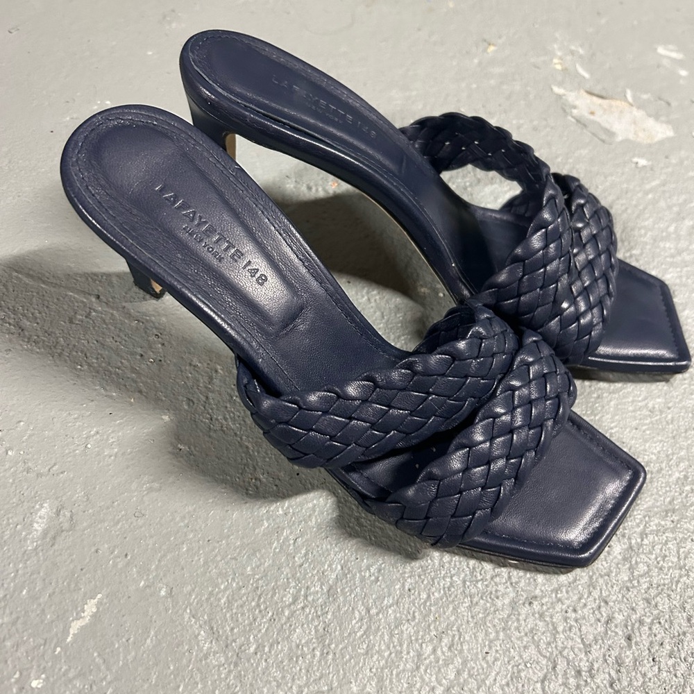 Lafayette 148 New York Blue Heeled Shoes with Elegant Design